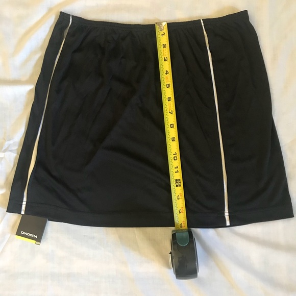 Tennis Skirt - Picture 4 of 6